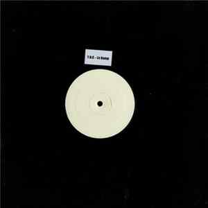 Yolanda Be Cool Feat Crystal Waters - Le Bump Mp3