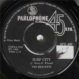 The Brackets - Surf City / These Things Don't Happen Every Day Mp3