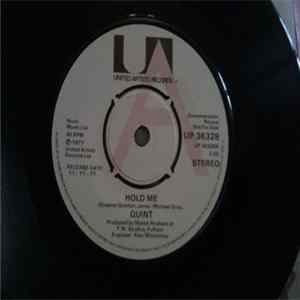 Quint - Hold Me Mp3