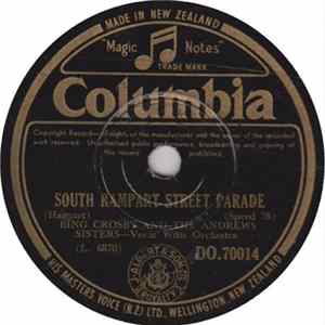 Bing Crosby, The Andrews Sisters, Grady Martin And His Slew Foot Five - South Rampart Street Parade / Till The End Of The World Mp3