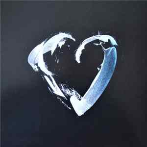 Hunter & The Bear - Paper Heart Mp3