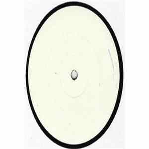 Freeze , Soulpride & MC Navigator / Mystic Dan - Mo Fire (2010 Rmx) / Two Sounds Mp3