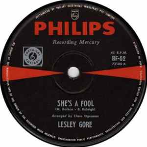 Lesley Gore - She's A Fool Mp3
