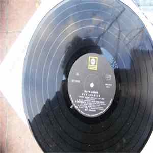 Ray Charles His Orchestra And Chorus - Ray's Moods Mp3