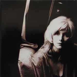 Emmylou Harris - Red Dirt Girl Mp3
