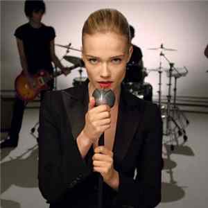 Florrie - Begging Me Mp3