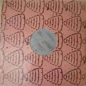 Stardom Groove Featuring Tonya Wynne - It's Too Late (For Love) Mp3